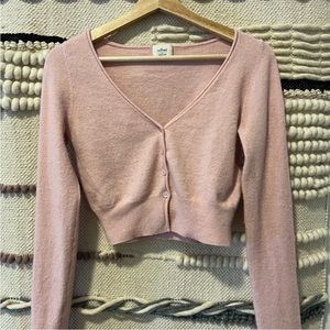 Aritzia pink cropped sweater!